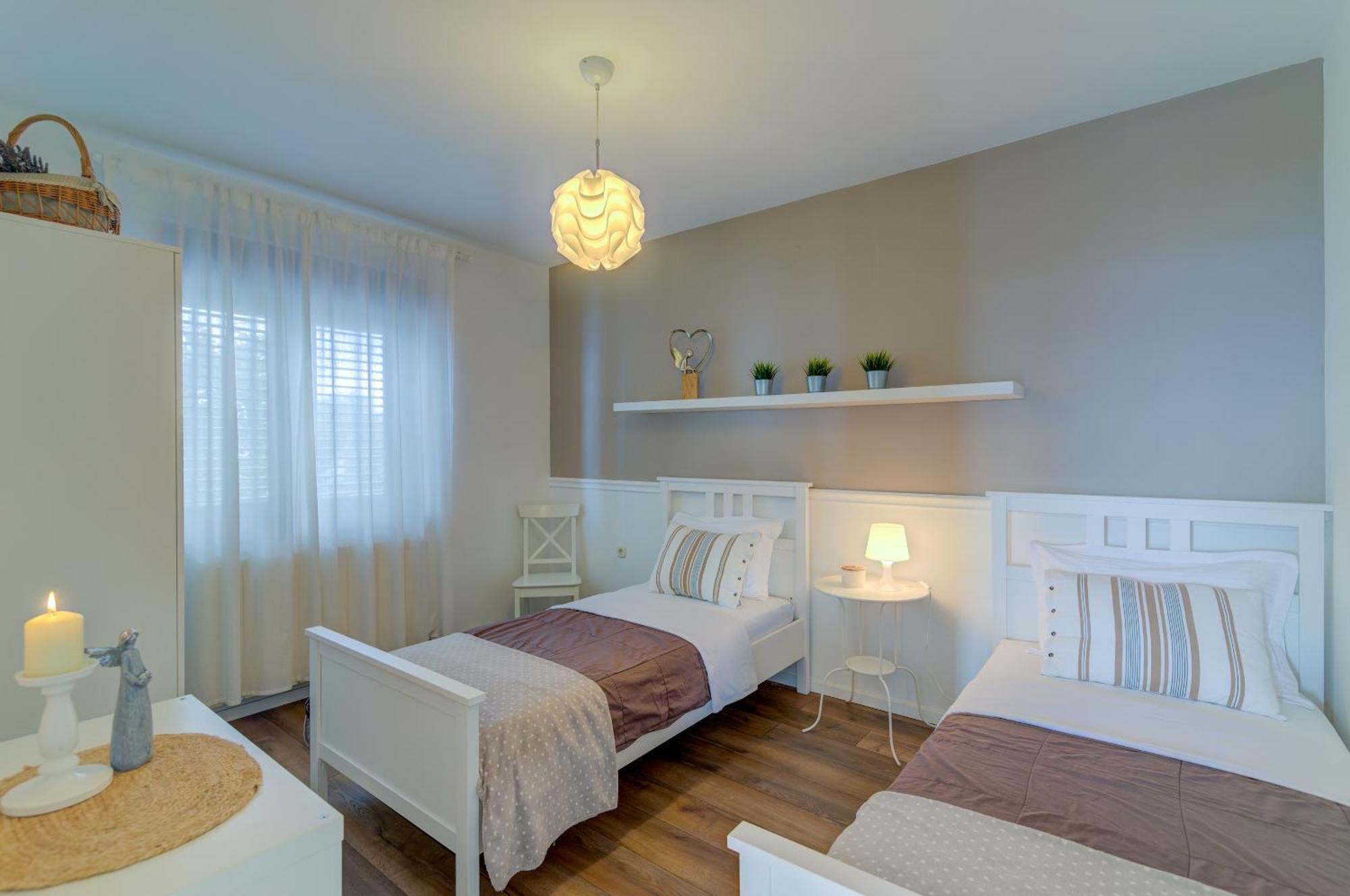 Apartment Franko Сен Екстериор снимка